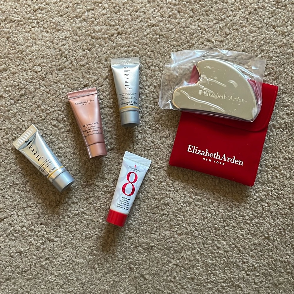 Elizabeth Arden New York Facial Sculpting Gua Sha Massage Tool & Samples